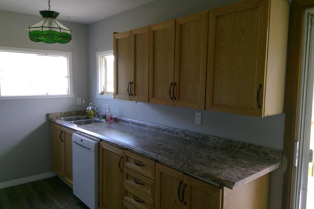 Michaels Bay Getaway On Manitoulin Island Villa South Baymouth Exteriör bild