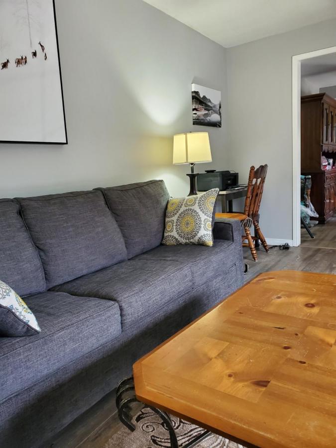 Michaels Bay Getaway On Manitoulin Island Villa South Baymouth Exteriör bild
