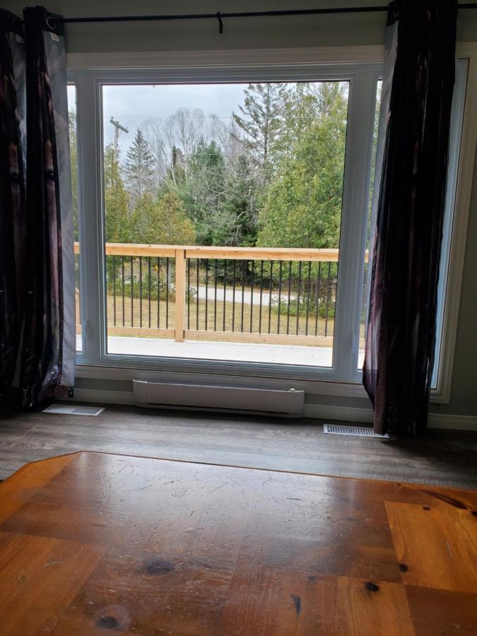 Michaels Bay Getaway On Manitoulin Island Villa South Baymouth Exteriör bild